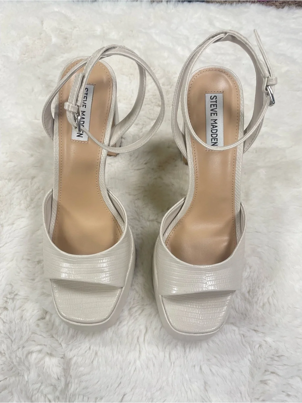 Steve Madden Ivory Textured Platform Block Heel Sandals Size 9